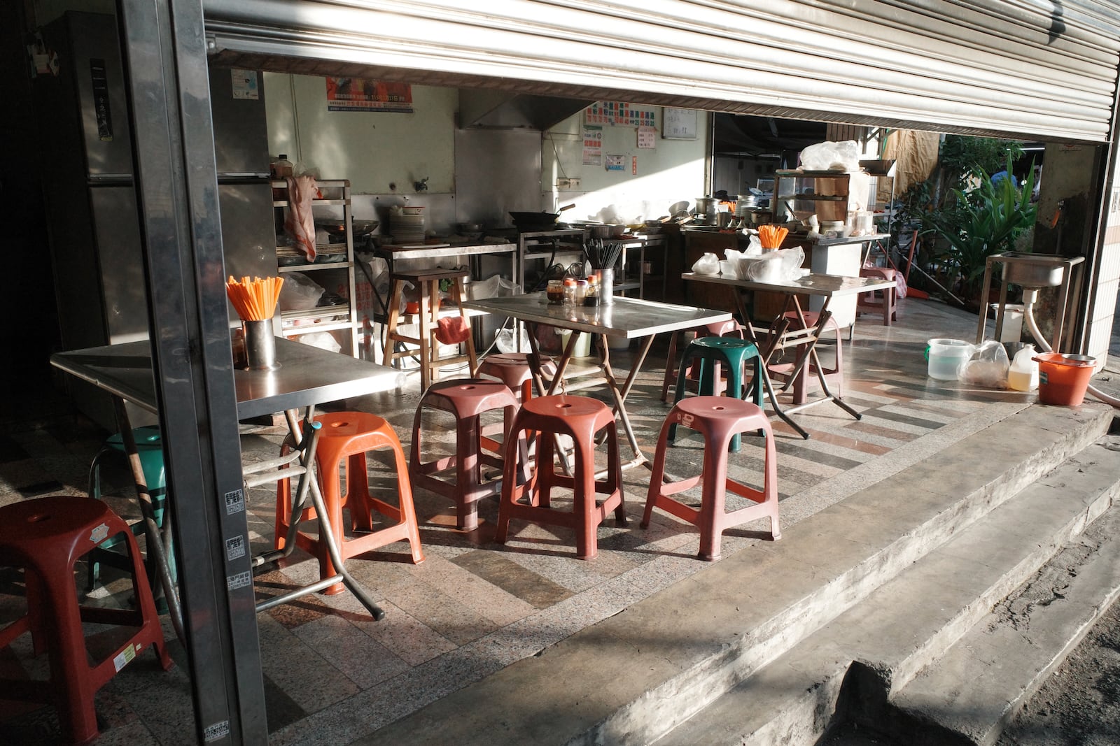 An empty breakfast restaurant basked in golden light